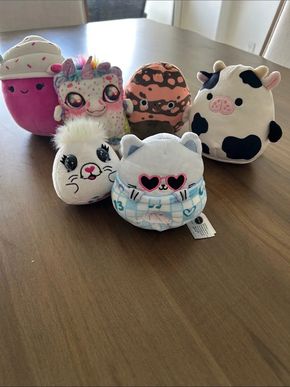 Plush Squishy Kids Accessory Toy - White Cat with Heart Sunglasses